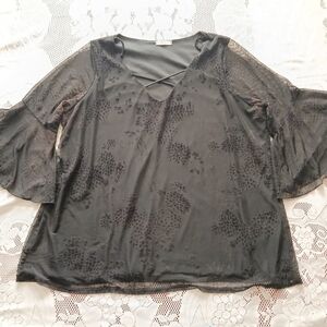 #0176  Women's Black Paper Planes Blouse Size 3XL
